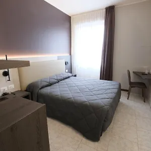 Mistral 3*, Milan Italy